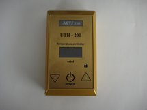 韩国UT200温控器